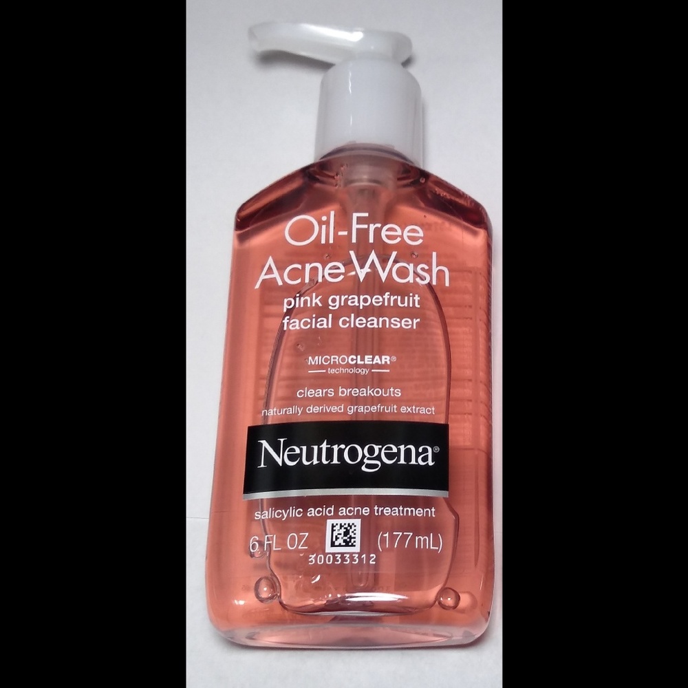 Neutrogena Oil-Free Acne Wash Facial Cleanser 6 oz